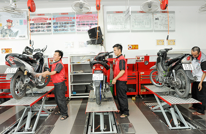 Hà Nội kiểm tra khí thải xe máy miễn phí